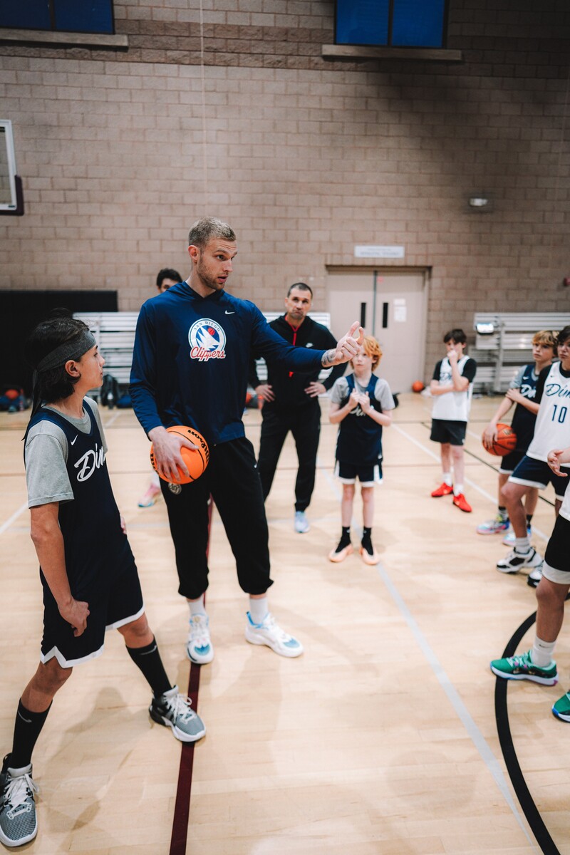 Youth basketball camps with kids